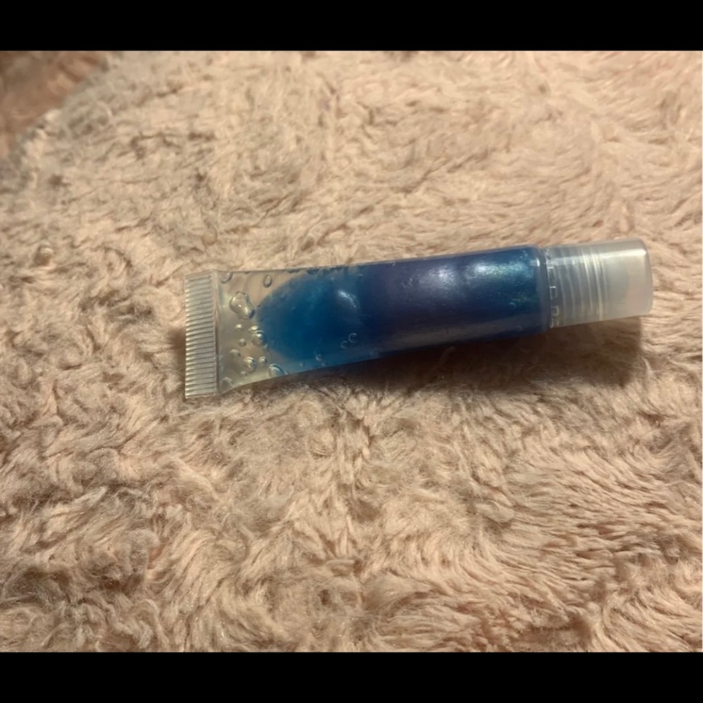 Lipgloss - Picture 2 of 4